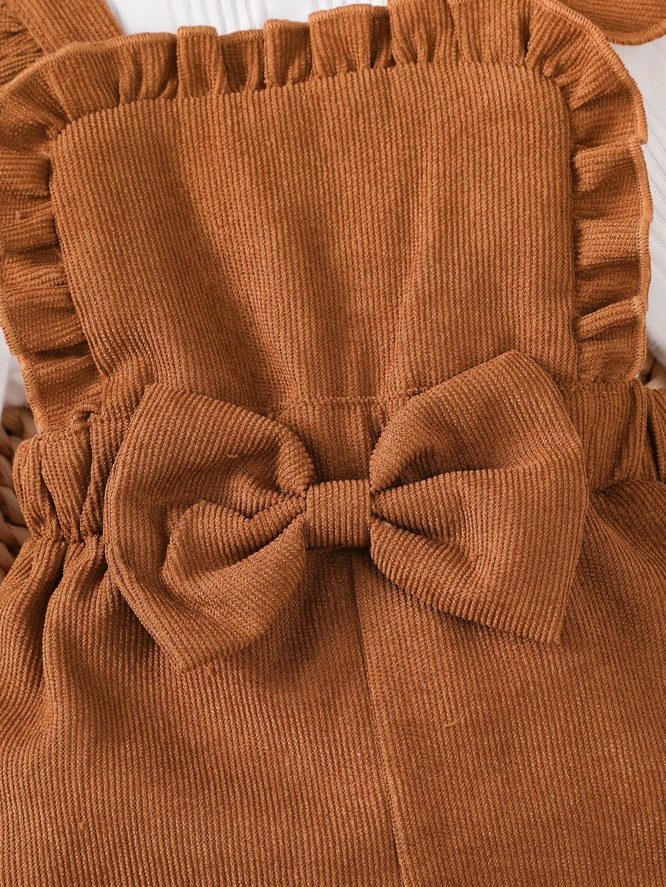 Winter  0-2  Years  Old  Infant  Baby  Girls  Long  Sleeved  Top  And  Strap  Pants  2 -Piece   Set