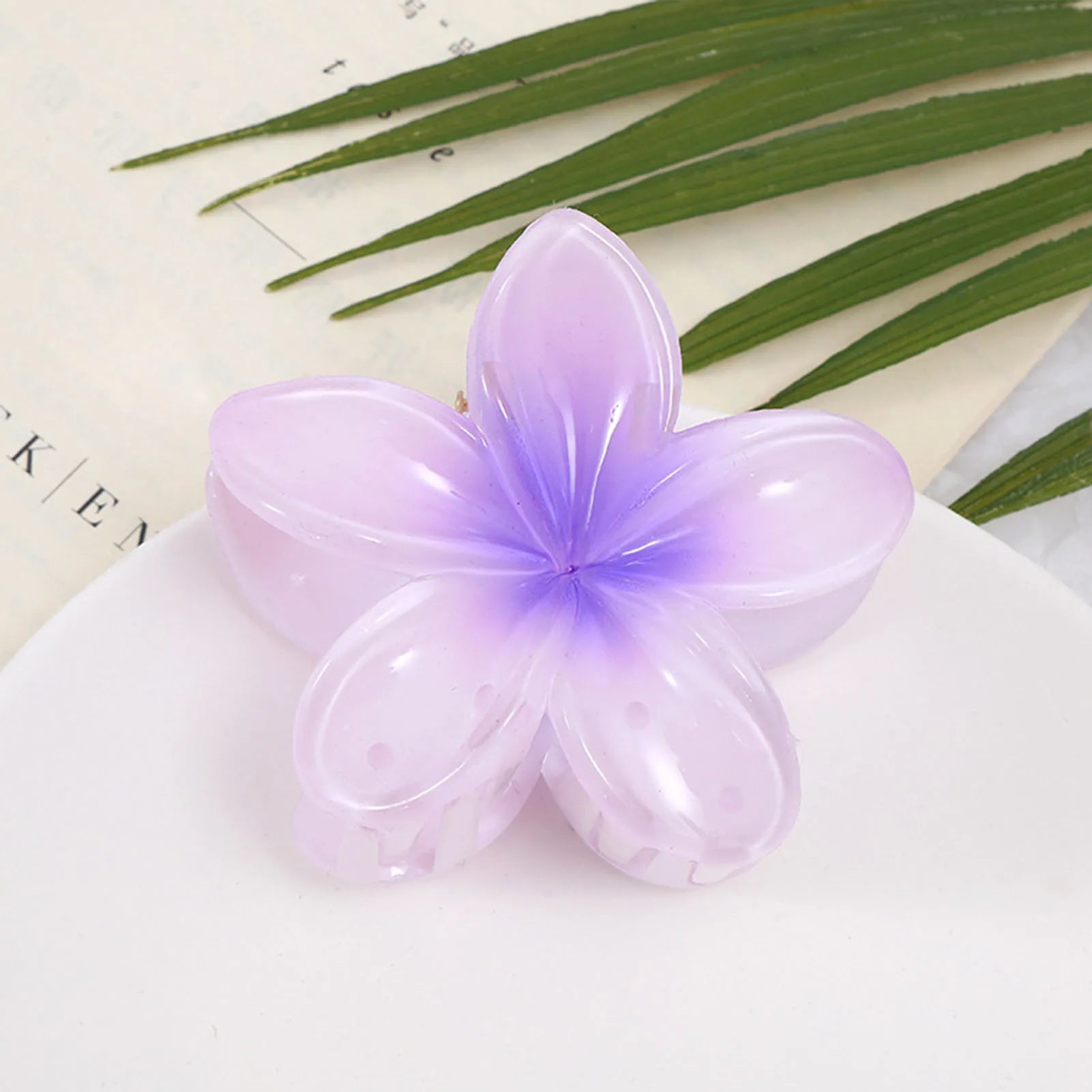 Red Flower Plastic Hair Clip Gentle Women Sweet Frangipani Hair Claws Crab Clamp Barrette Ponytail Holder Headwear Accessories