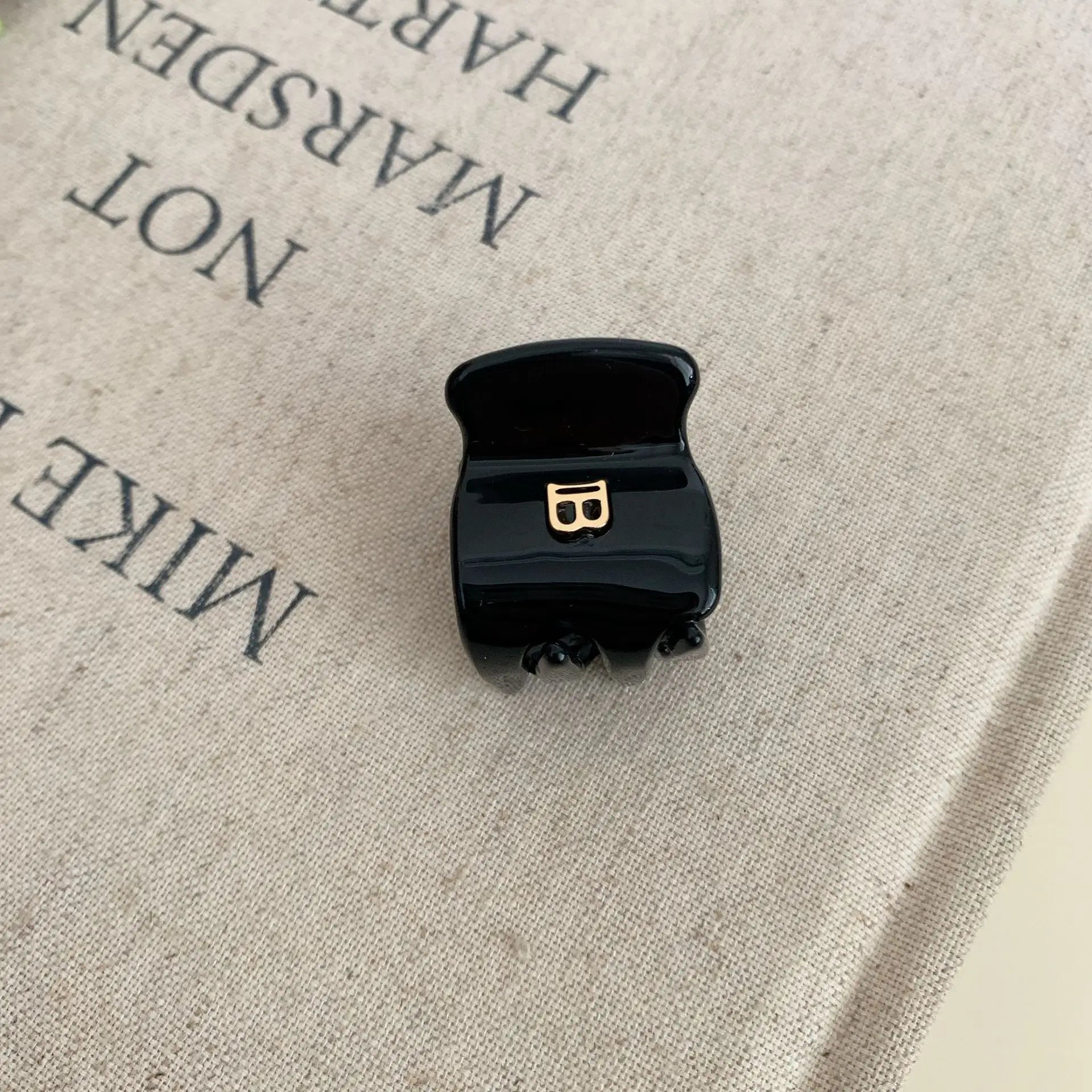 Korean Style of letter B Hairclaw for Women Acetic Acid Arc Grab Clip Girl High Ponytail Premium Hair Accessories Crab Hairpin