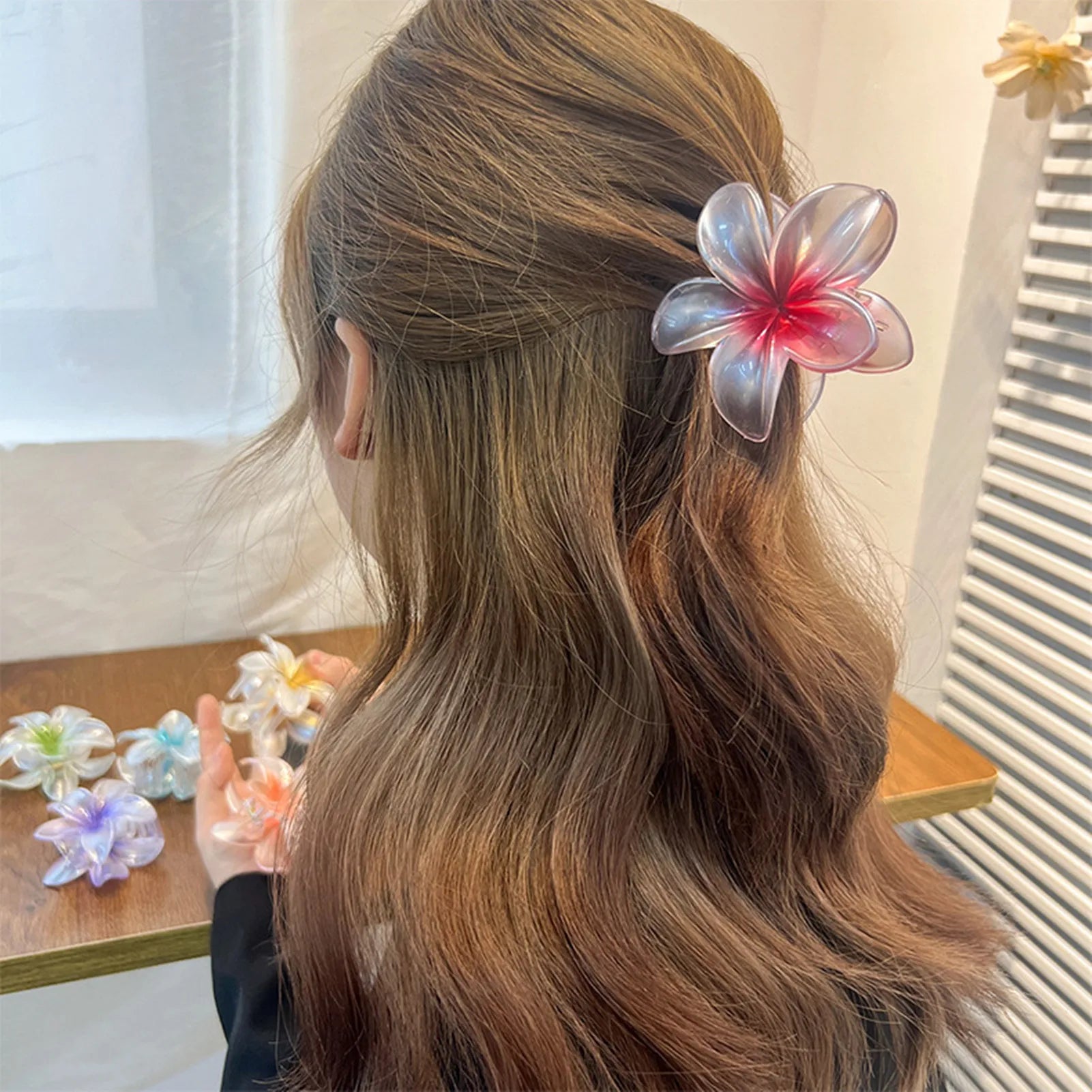 Red Flower Plastic Hair Clip Gentle Women Sweet Frangipani Hair Claws Crab Clamp Barrette Ponytail Holder Headwear Accessories