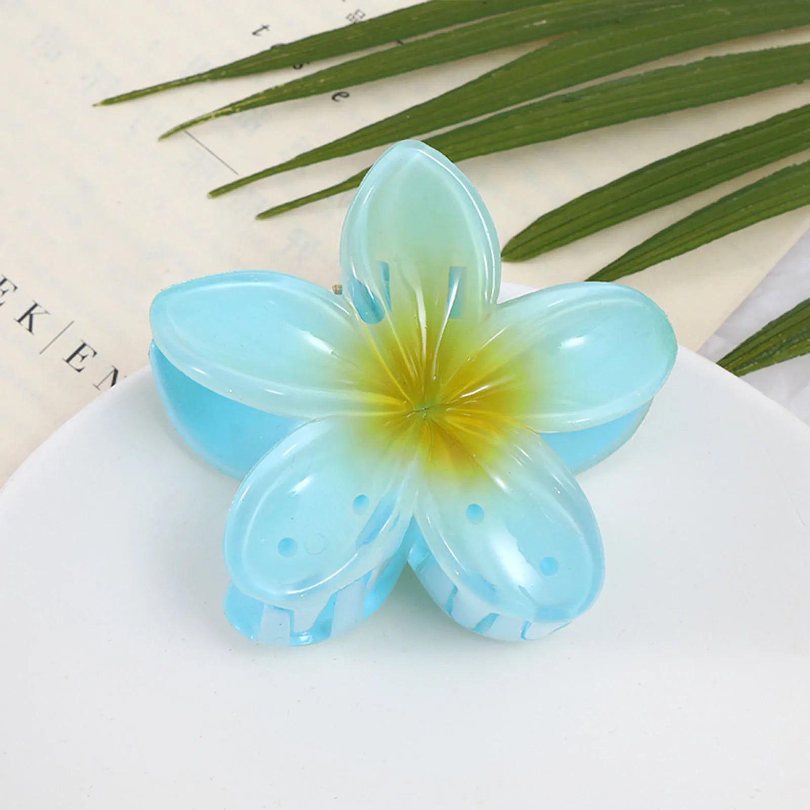 Red Flower Plastic Hair Clip Gentle Women Sweet Frangipani Hair Claws Crab Clamp Barrette Ponytail Holder Headwear Accessories