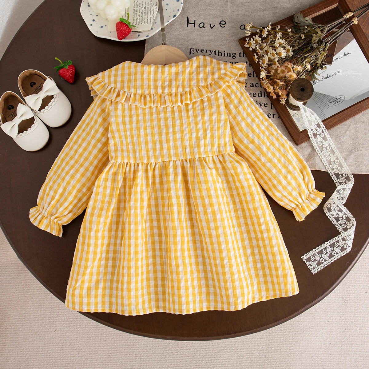 Spring And Autumn New Sweet Strawberry Baby Girl Dress, Yellow Checkered Long Sleeved Children'S Clothing For Babies Aged 0-3