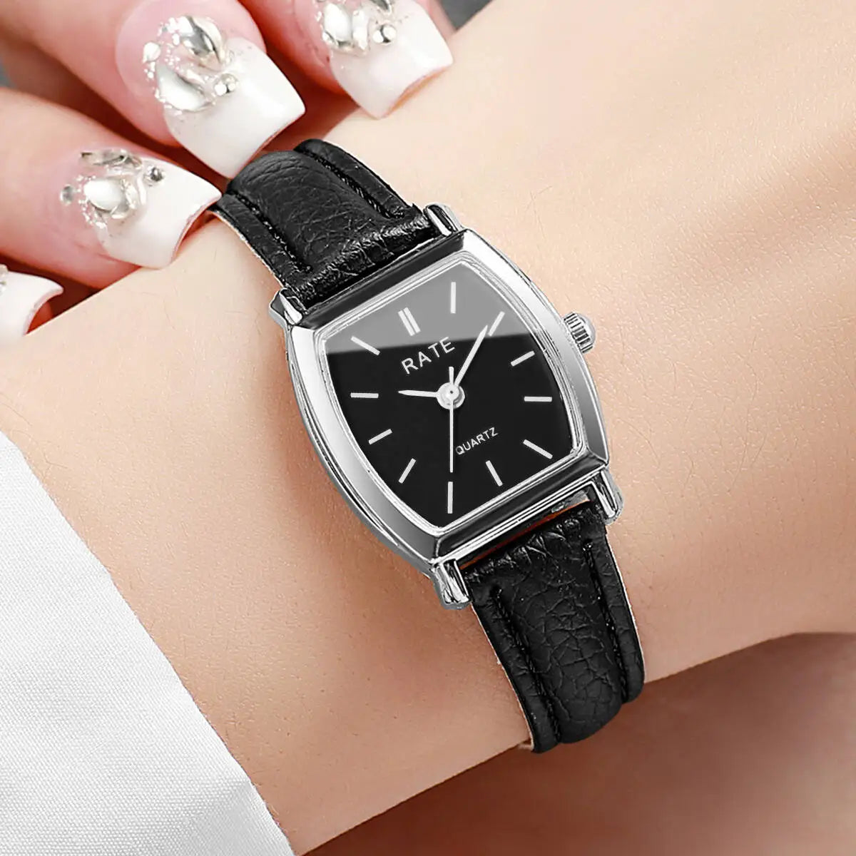 Fashion Women Watches Casual Small Dial Leather Strap Womens Quartz Watch Reloj Mujer Girls Clock（Without Box）